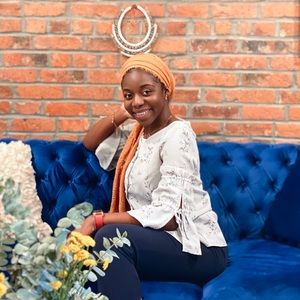 Meet your Posher, Bernadette